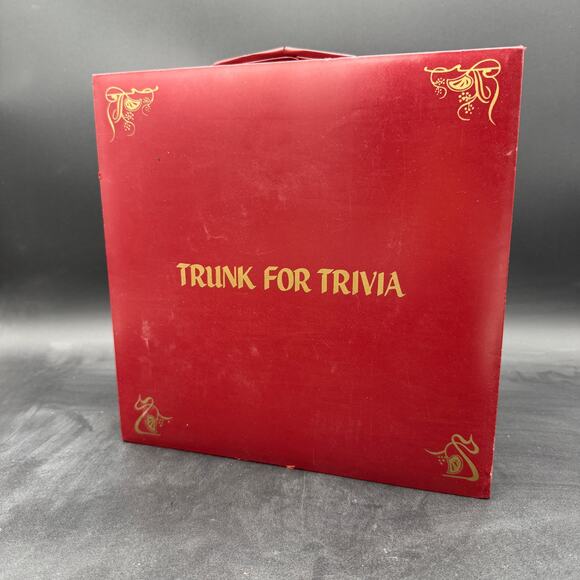 Vintage Trunk for Trivia Carrying Case for Trivial Pursuit - Picture 4 of 6